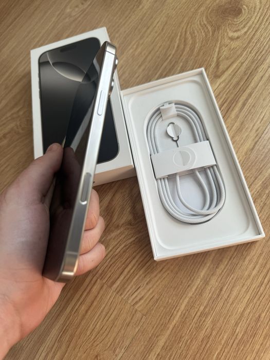 Iphone 16 Pro Max de 256gb com Fatura e Garantia (Como Novo )