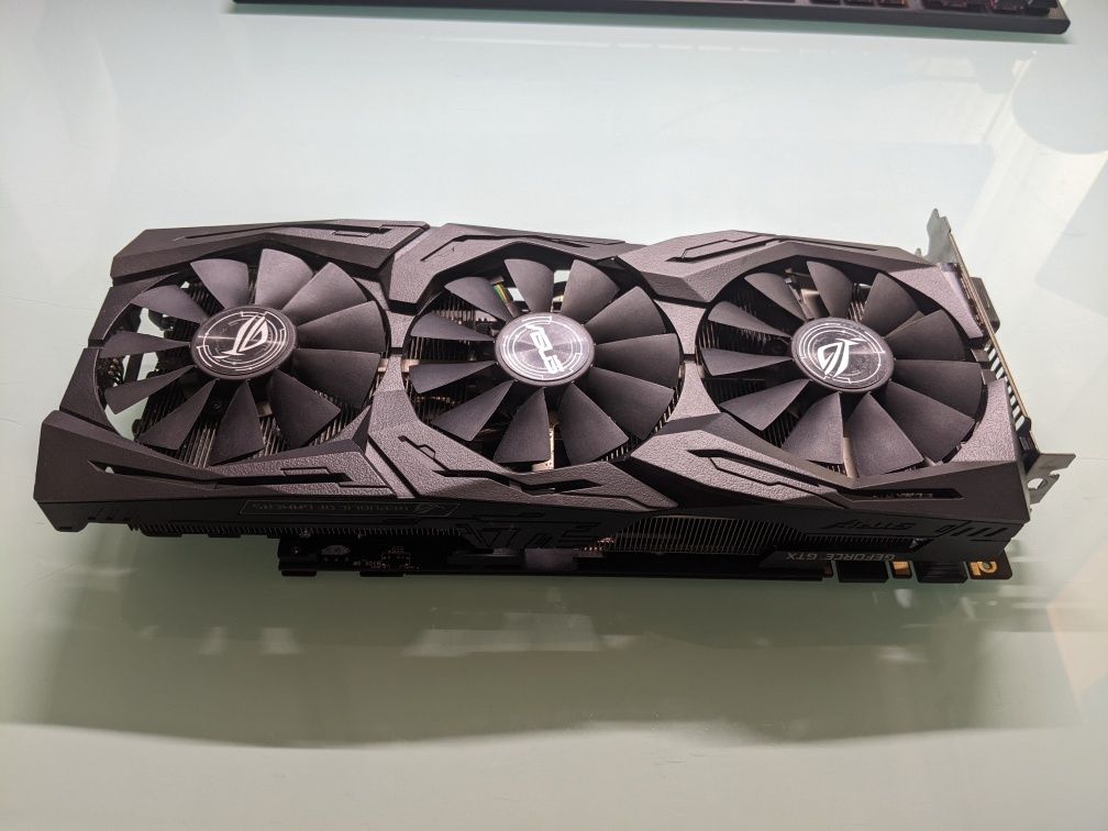 Asus GTX 1080 ti avariada