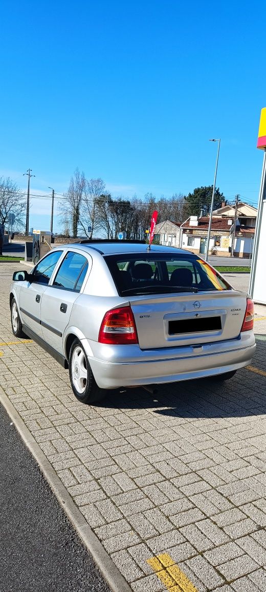 Opel astra G 1.4