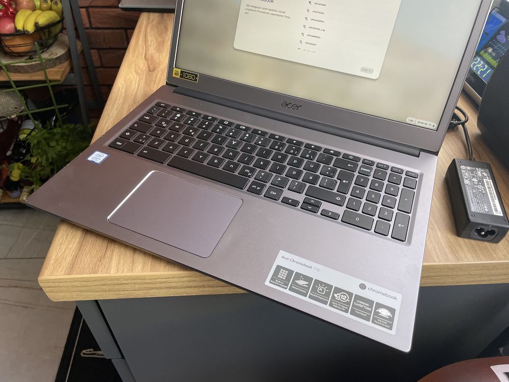 Acer Chromebook 715 intel Core i3 8th Gen 128 SSD/8GB/Wys!