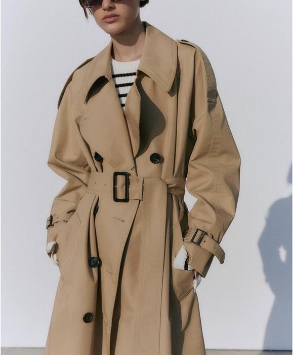 Бежевий тренч massimo dutti