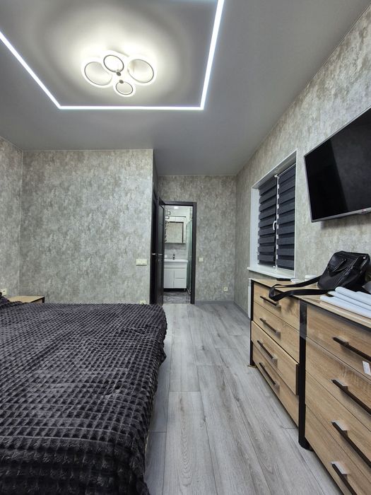 Сдам  1 к дом,р-н Черёмушки.