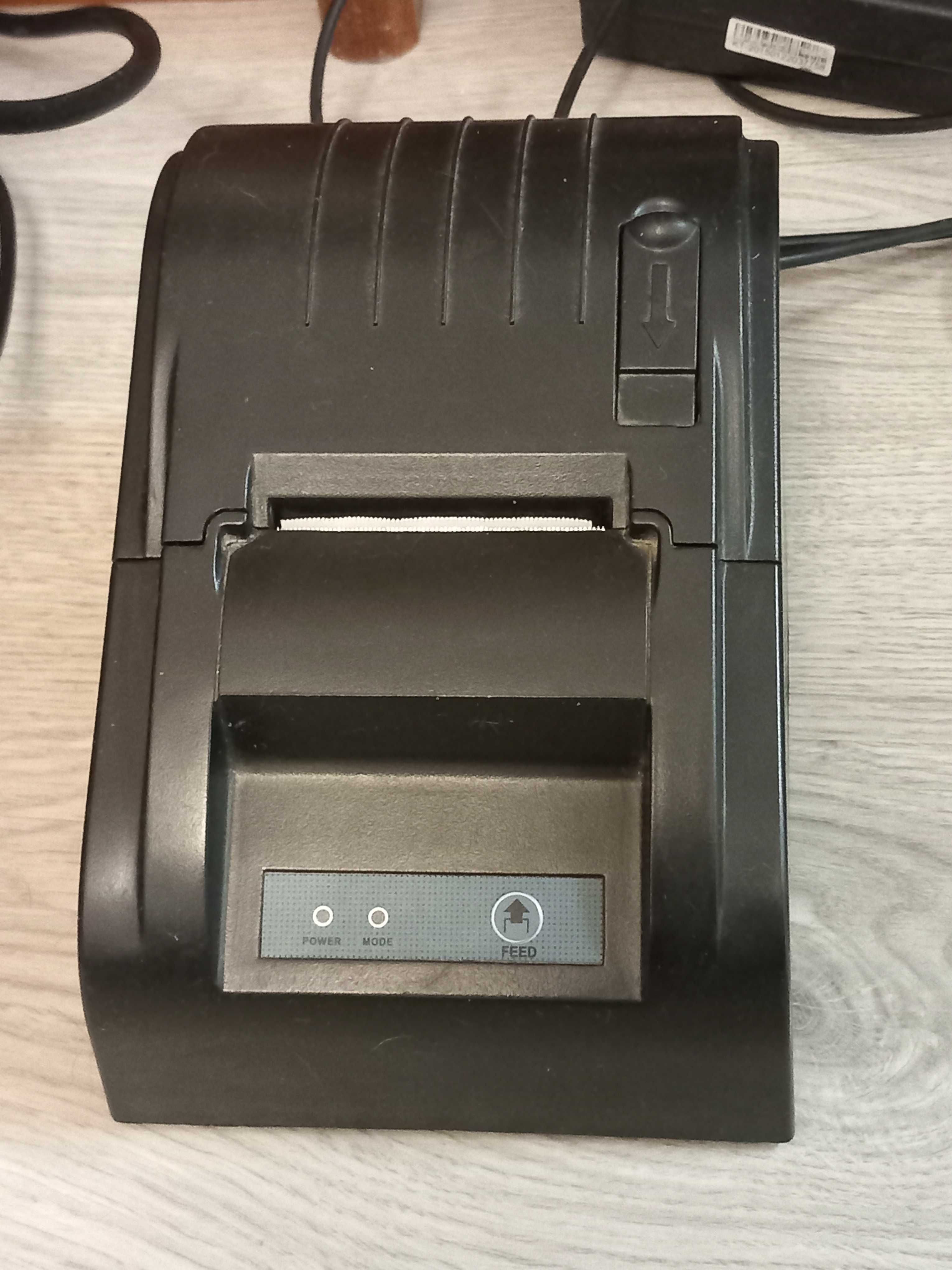 Computador com monitor de ecrã táctil