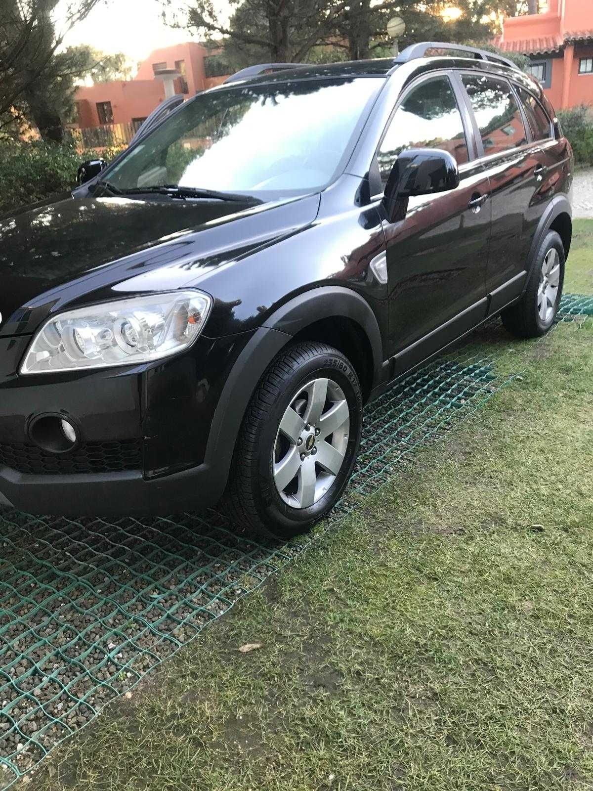 Chevrolet Captiva 2.0 VCDi Seven | SUV 7 Lugares | 2008 | 132.000 km