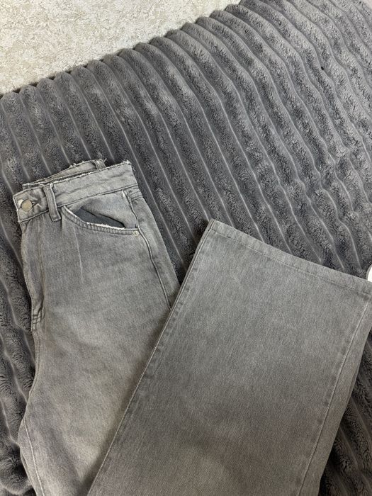 Джинси жіночі. Джинси