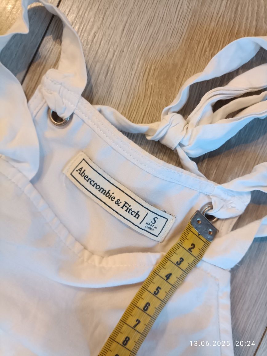Top Abercrombie and fitch s