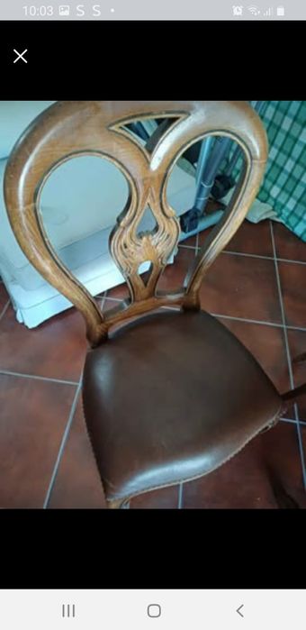 Mesa 6 cadeiras madeira