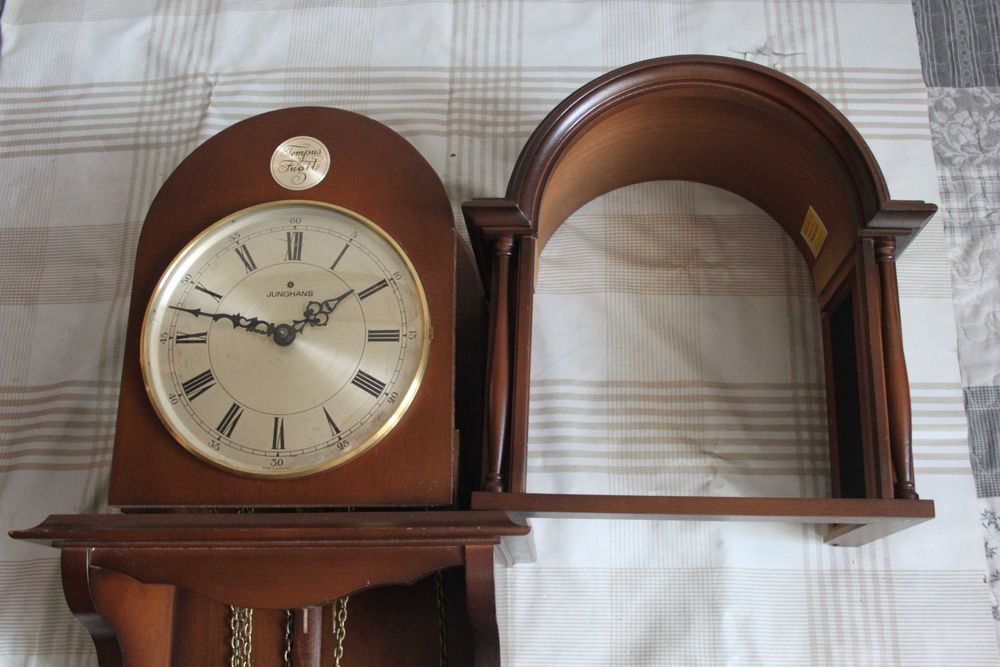 zegar ścienny  Junghans