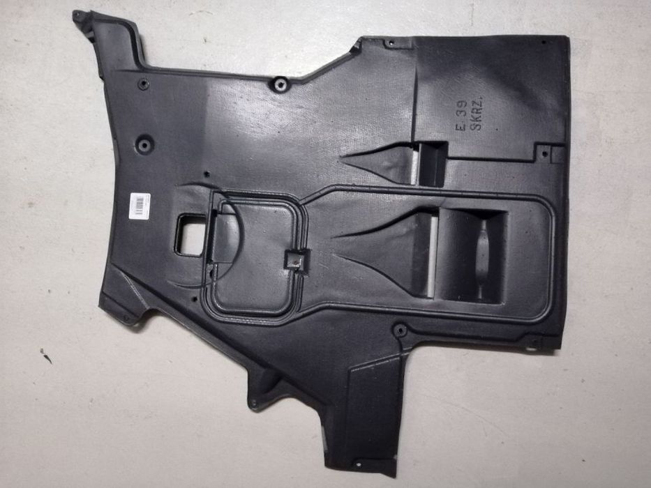 Resguardo caixa velocidades Bmw E39 Novo