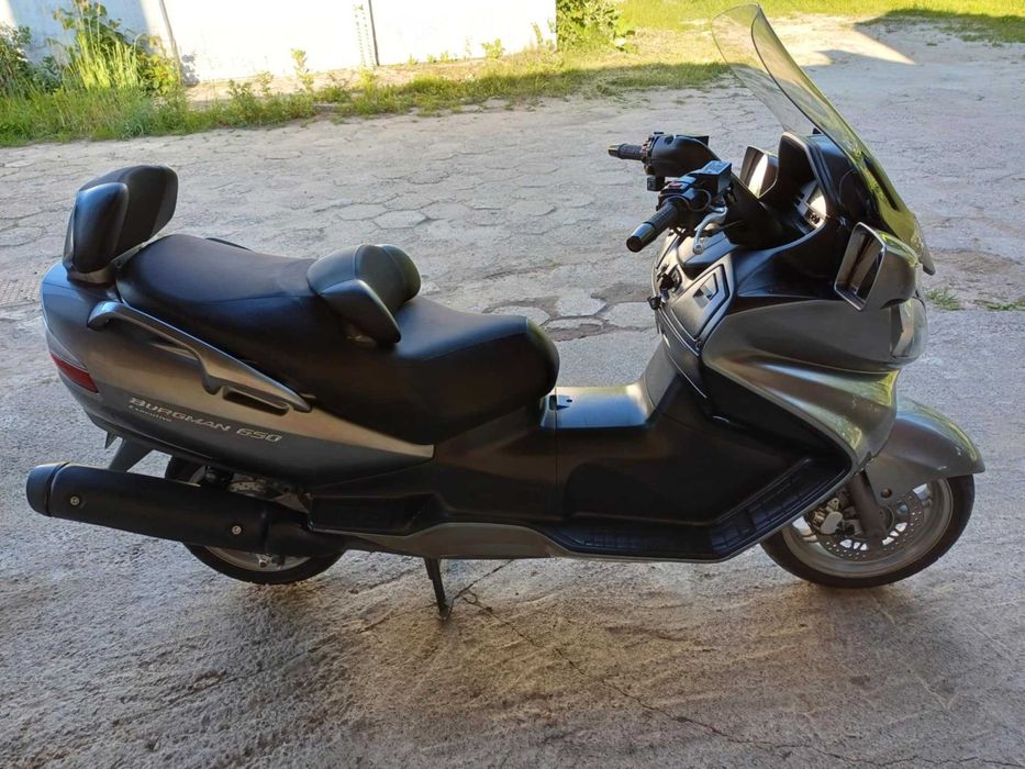 Suzuki Burgman 650 Executive ABS 2011 niski przebieg zadbany
