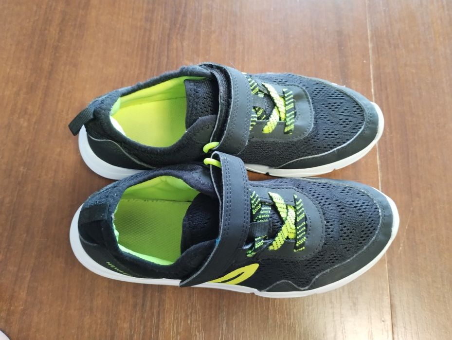 Buty sportowe chłopięce Newfeel rozmiar 38 wf gimnastyka z białą podes