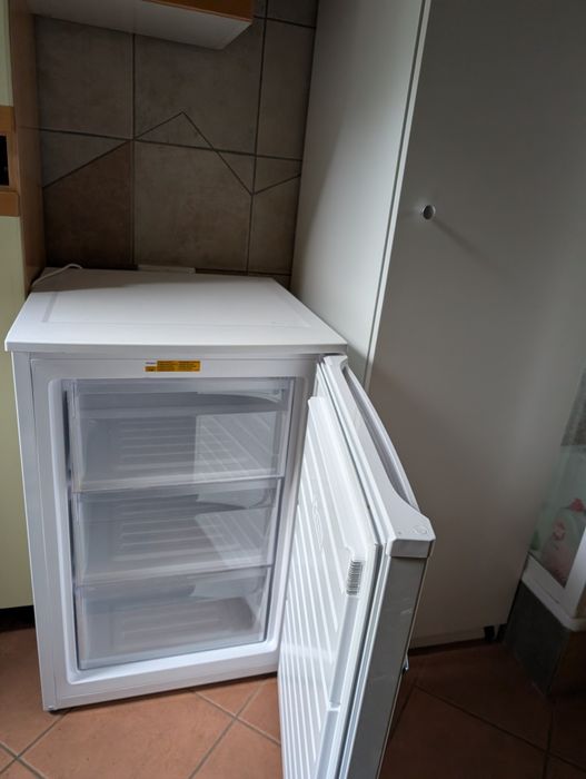 Zamrazarka Whirlpool 55ZM 111W