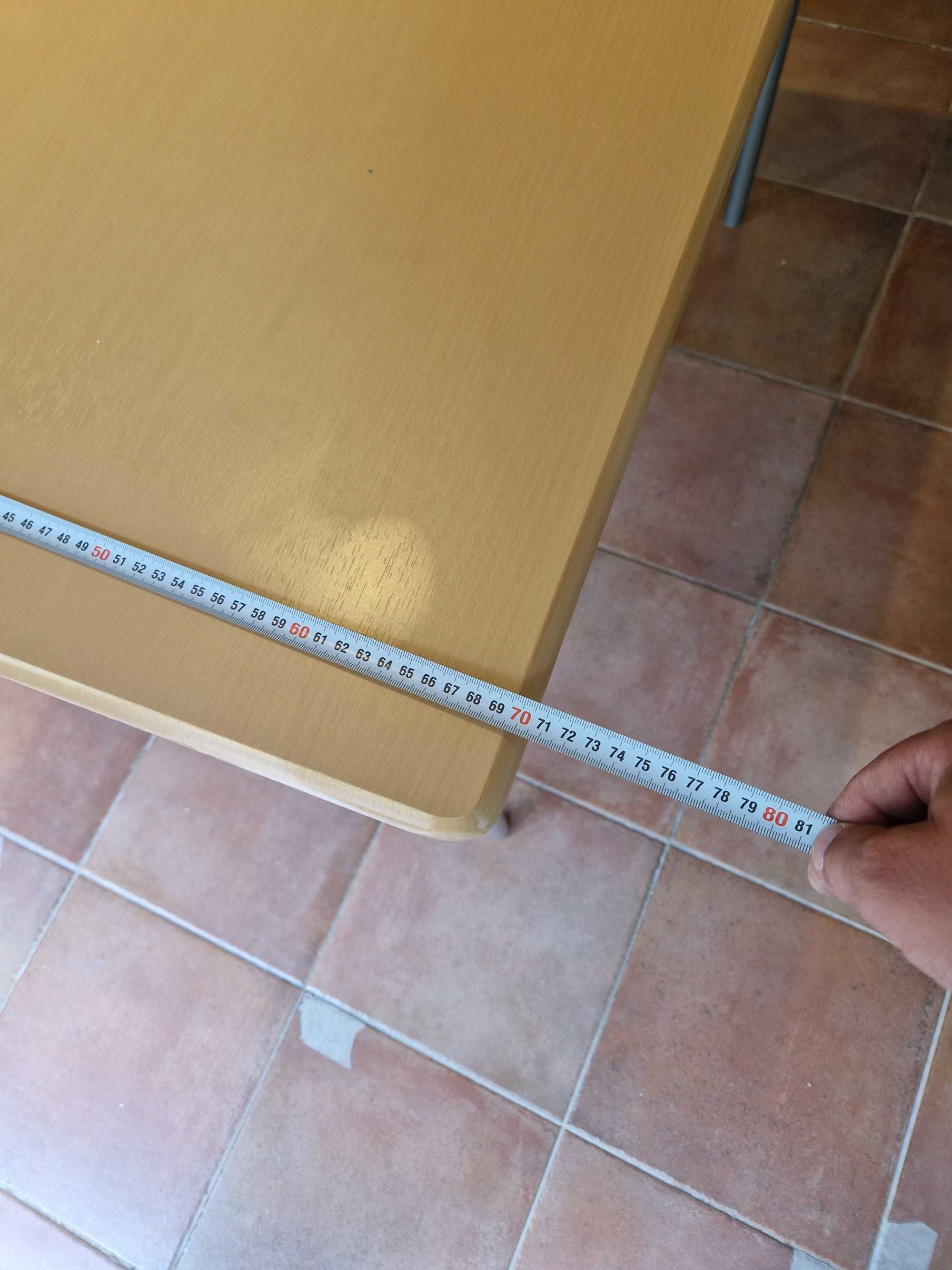 Mesa de Cozinha 70*110 com 3 Cadeiras