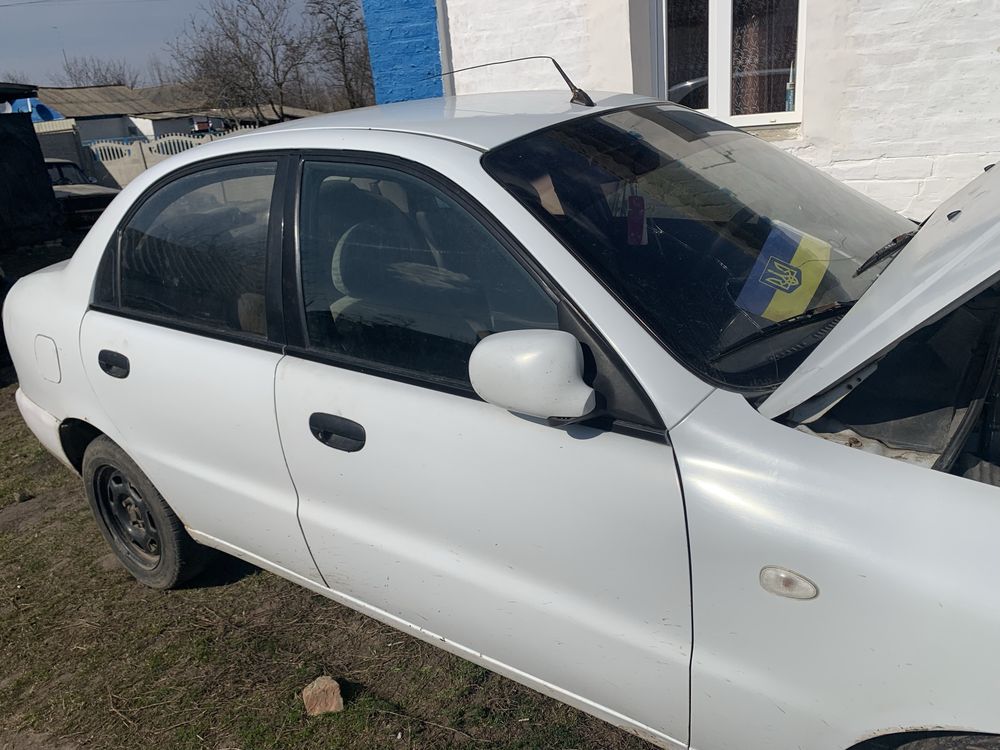 Продам заз сенс1.3