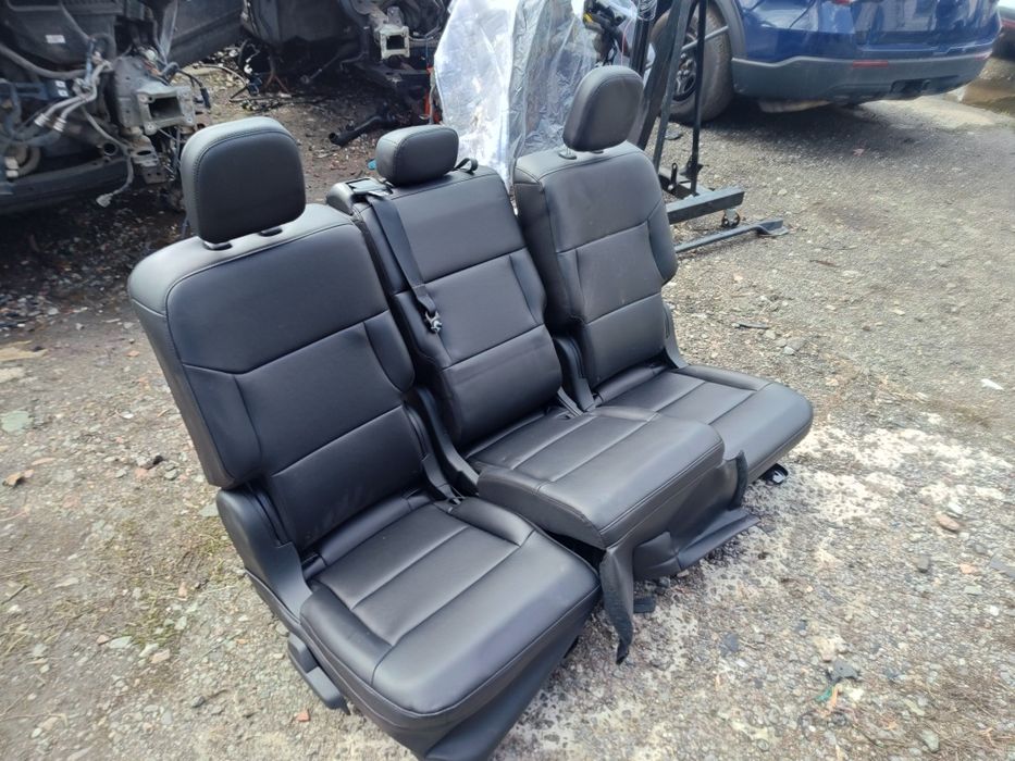 Сидіння другий ряд Ford explorer police 6 (2019-)