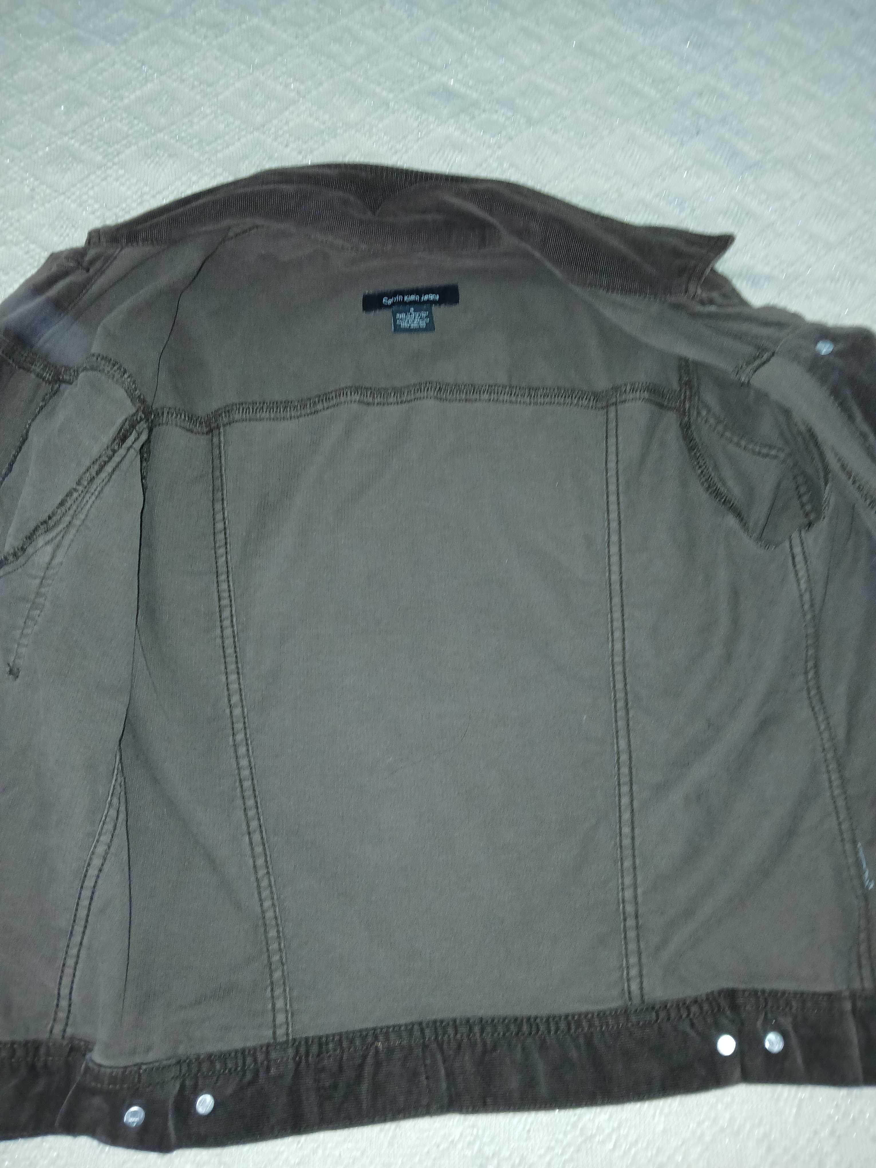 Calvin Klein куртка р. 38