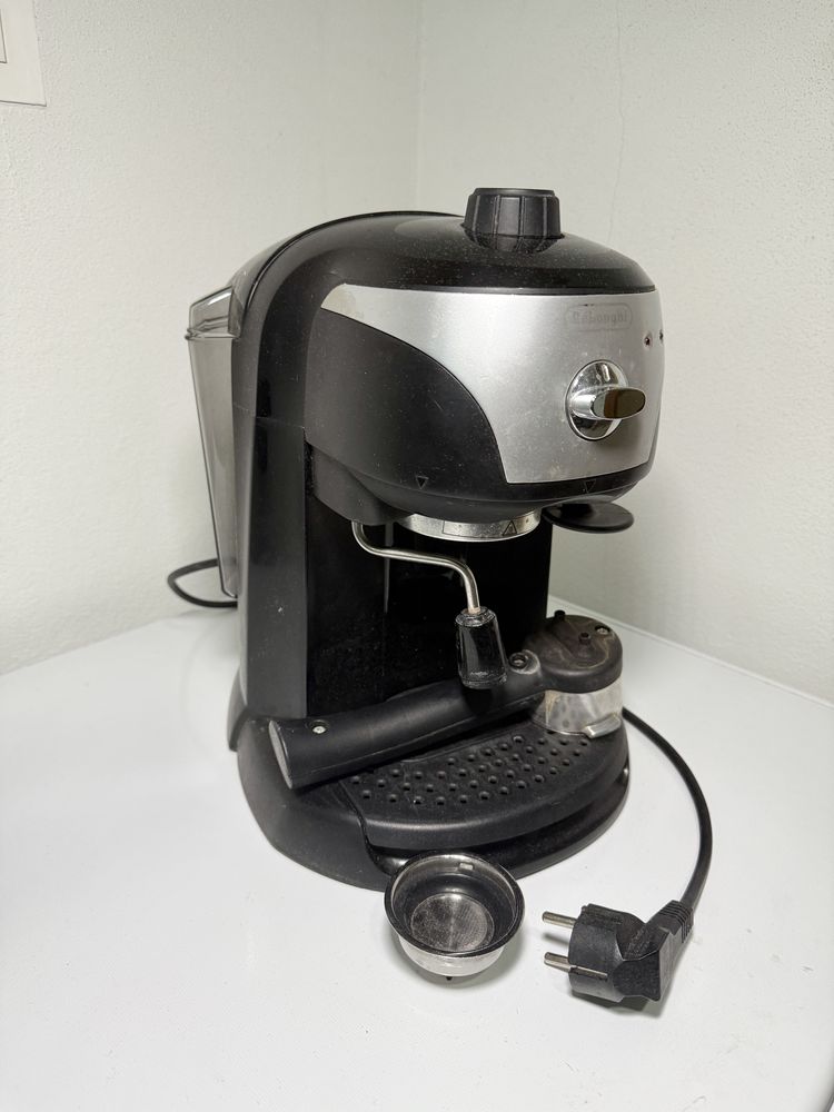 Maquina de café DELONGHI
