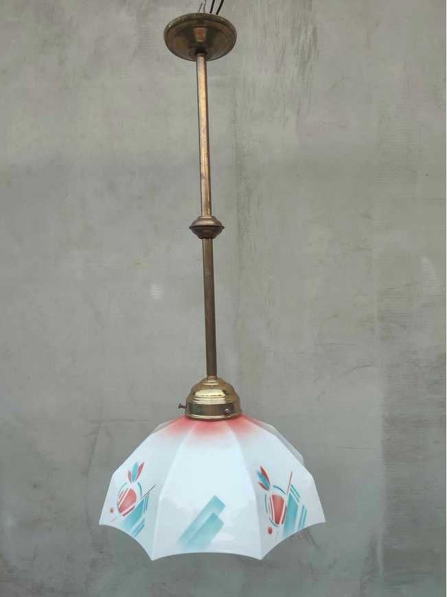 Art deco lampa,zwis mosiężny wys.54 cm.