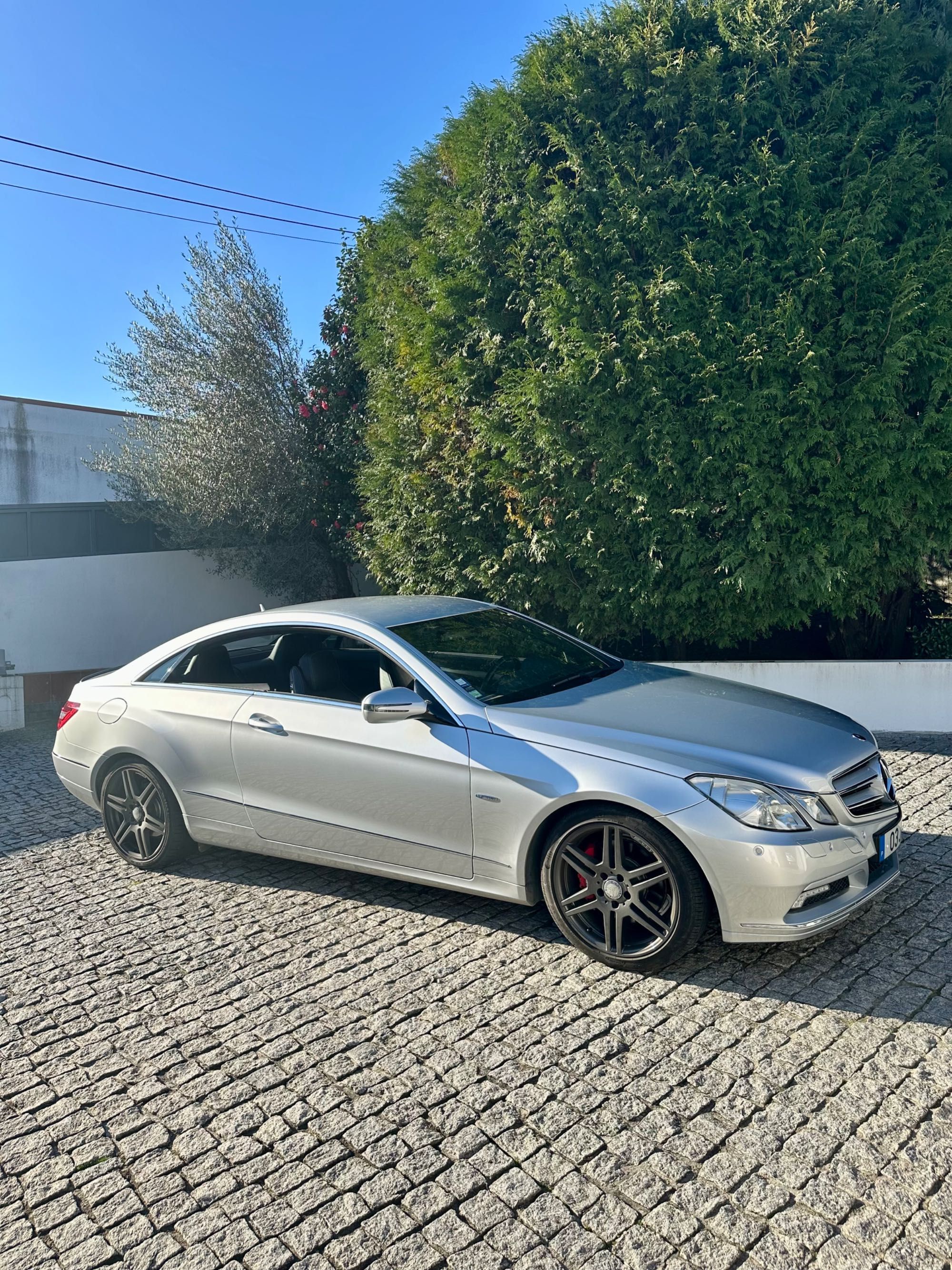 Mercedes-Benz E350 COUPE AMG