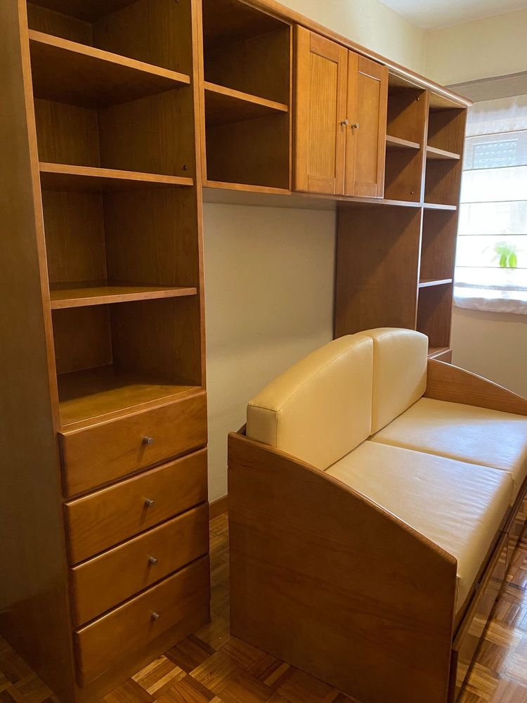 Estante com sofa
