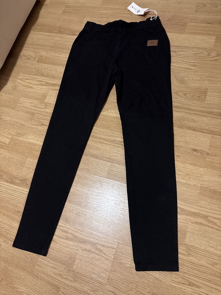 Spodnie damskie Lee Cooper
