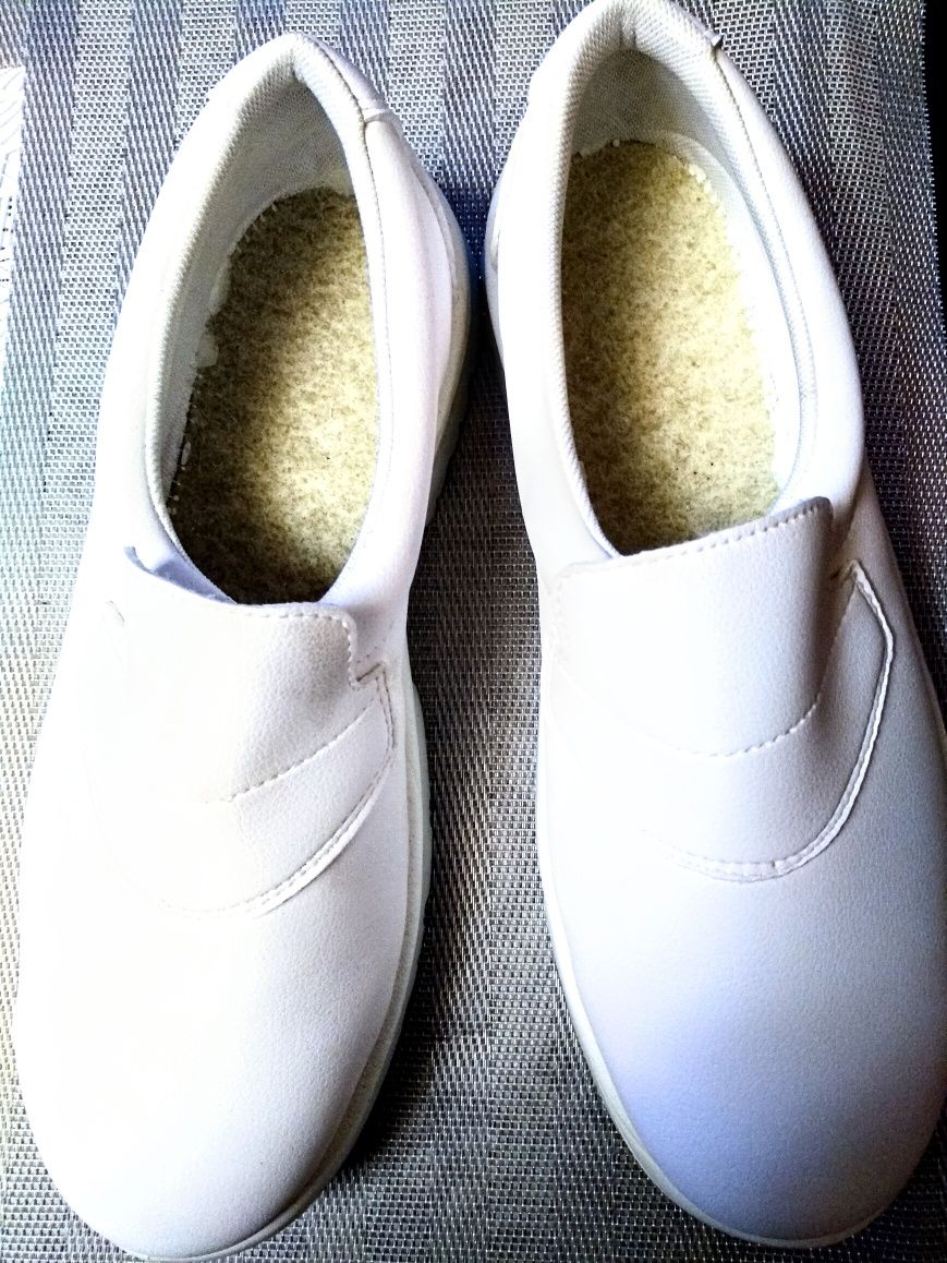 Buty białe skórzane robocze