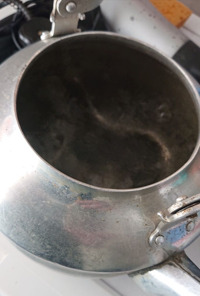 Продам электрический чайник ЭЛ-2