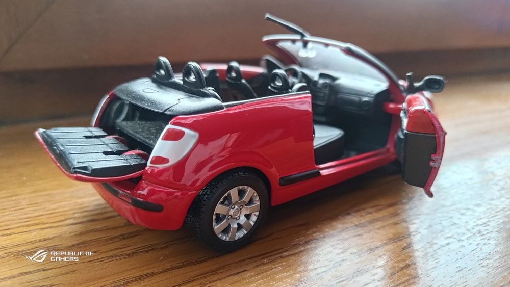 Model 1/24 - Citroen C3 Prulier Bburago