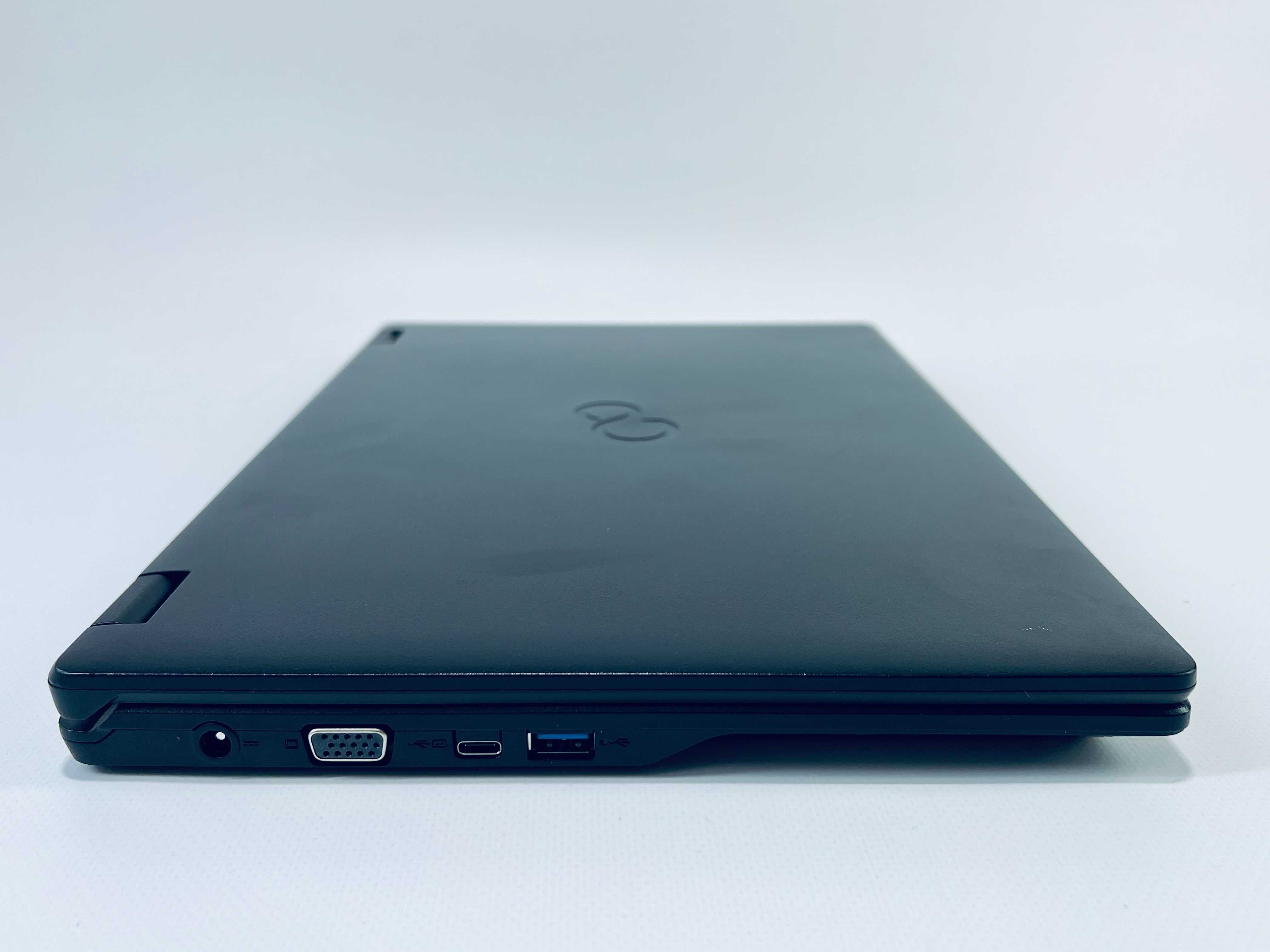 Fujitsu LIFEBOOK E449, i3-7020U, 8gb, SSD 256, 14 TN / Win10
