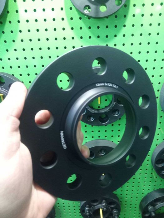 Проставки на BMW. GETMANN 5x120 - 74.1