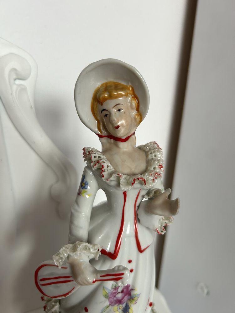 Figurka dama, porcelanowa dekoracja. Nr.6523