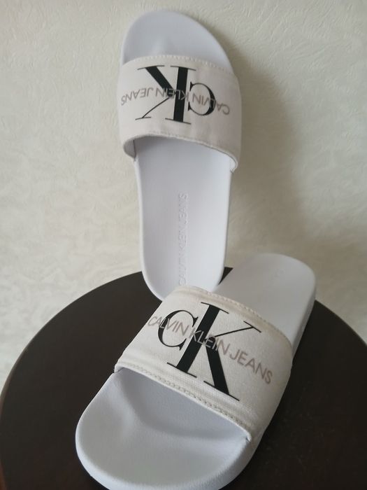 Шльопанці, сланці жіночі, Calvin Klein, розмір 36.
