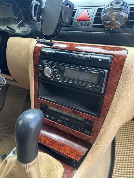 Продаю Шкода Тур 1999