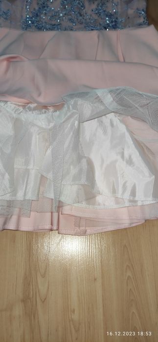 Sukienka wieczorowa damska