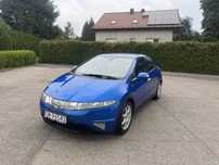 Honda Civic VIII Ufo**1.4 benzyna**Klimatronic**Alu**Bardzo ładna