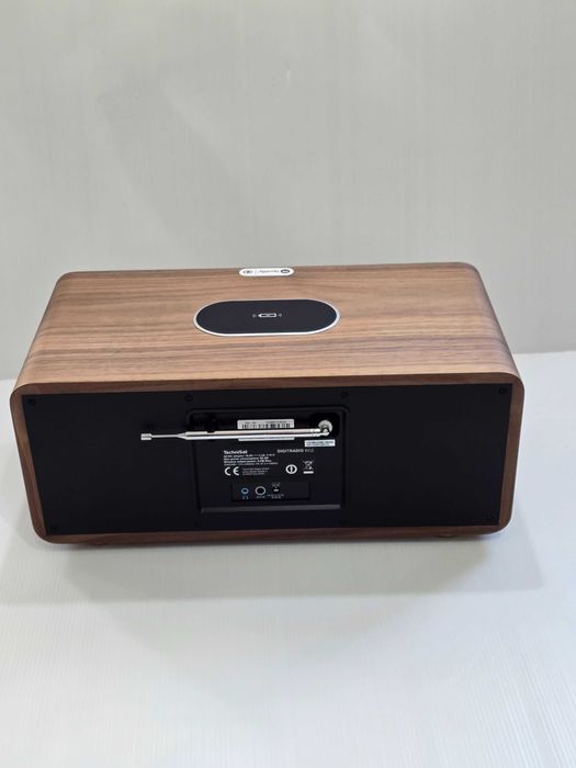 Radioodtwarzacz TECHNISAT Digitradio 602 70W CD BT AUX DAB+ FM Orzech