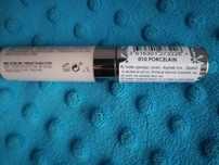 Korektor revlon porcelain