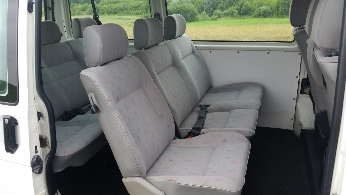 VW T4 Transporter 9-os. 2.5 TDI