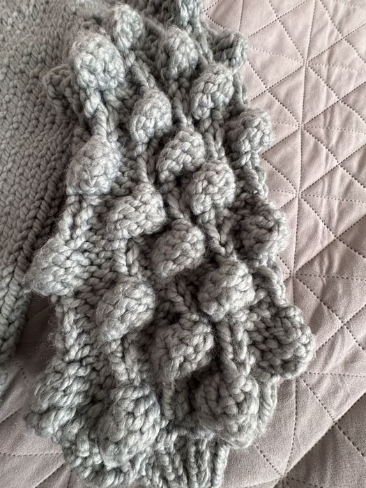 Вʼязаний светр ручної роботи, розмір s-m