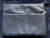 Swarovski laptop case do 15cali
