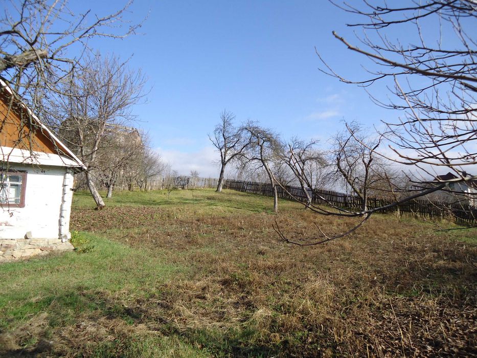 Продаж будинку Левків