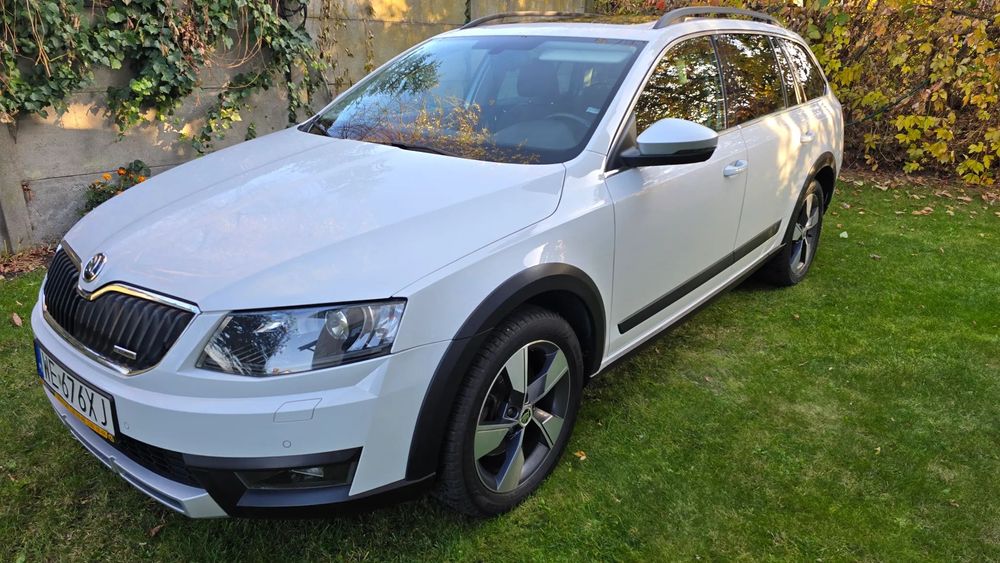 Skoda Octavia Skoda Octavia III Combi Scout 2.0 TDI CR 184KM 4X4 6-biegowa.