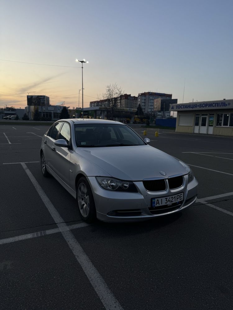 Продам авто бмв е90