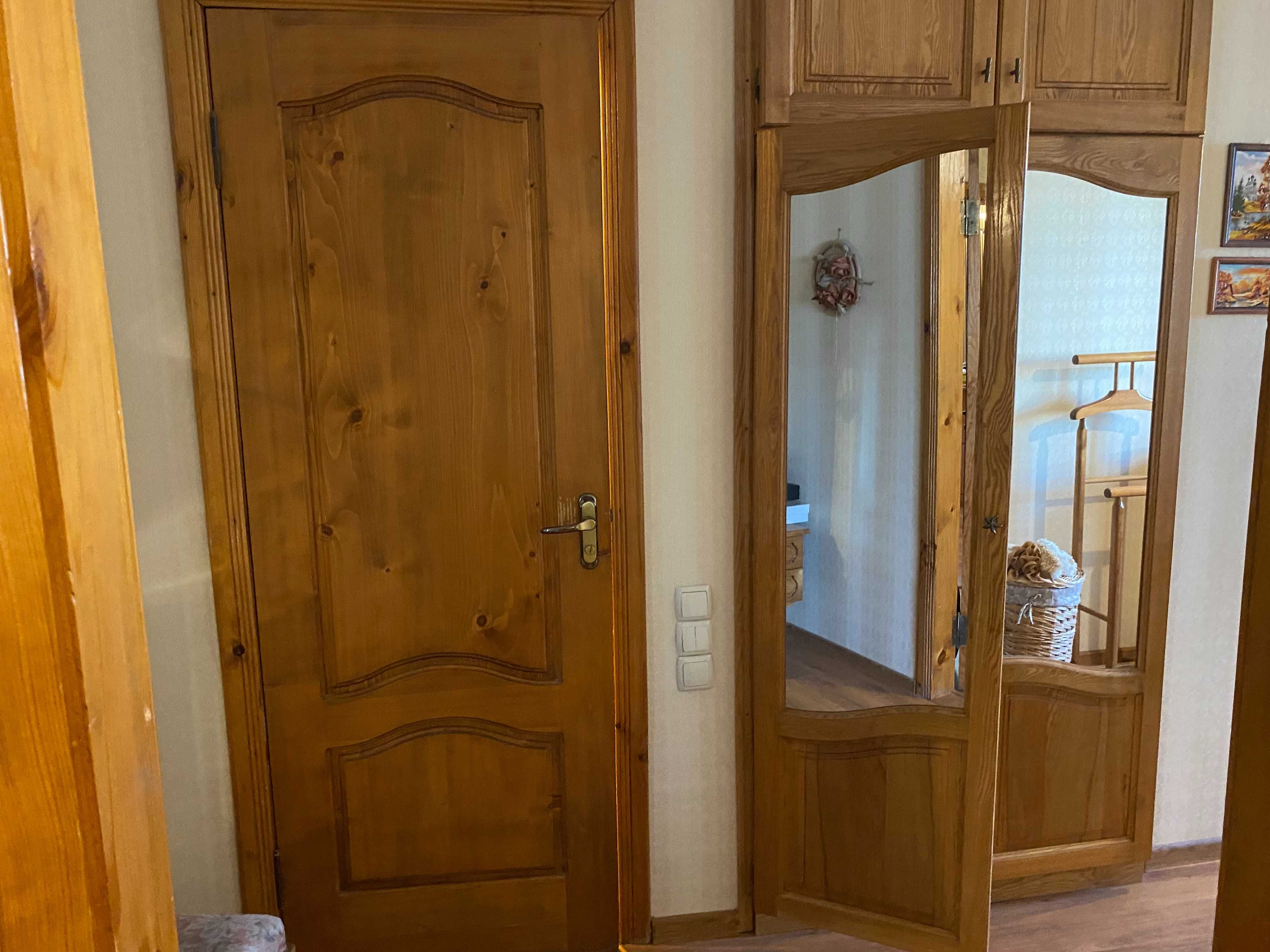 Продам 4-х кімнатну квартиру в центрі Павлограда