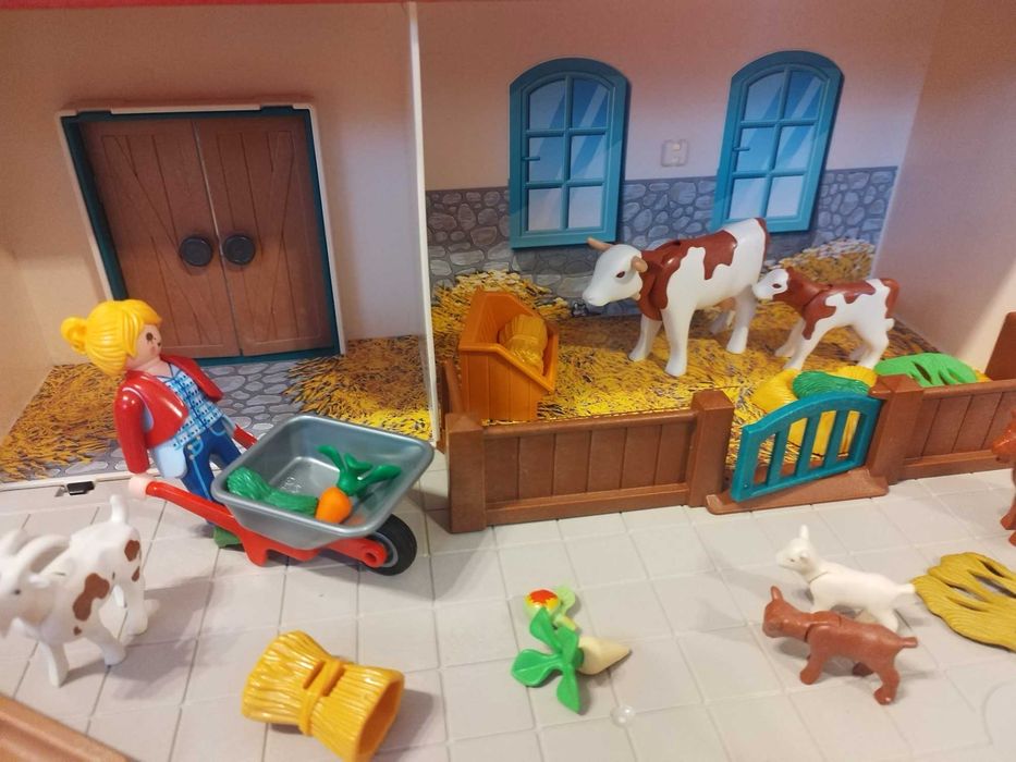playmobil domek farma