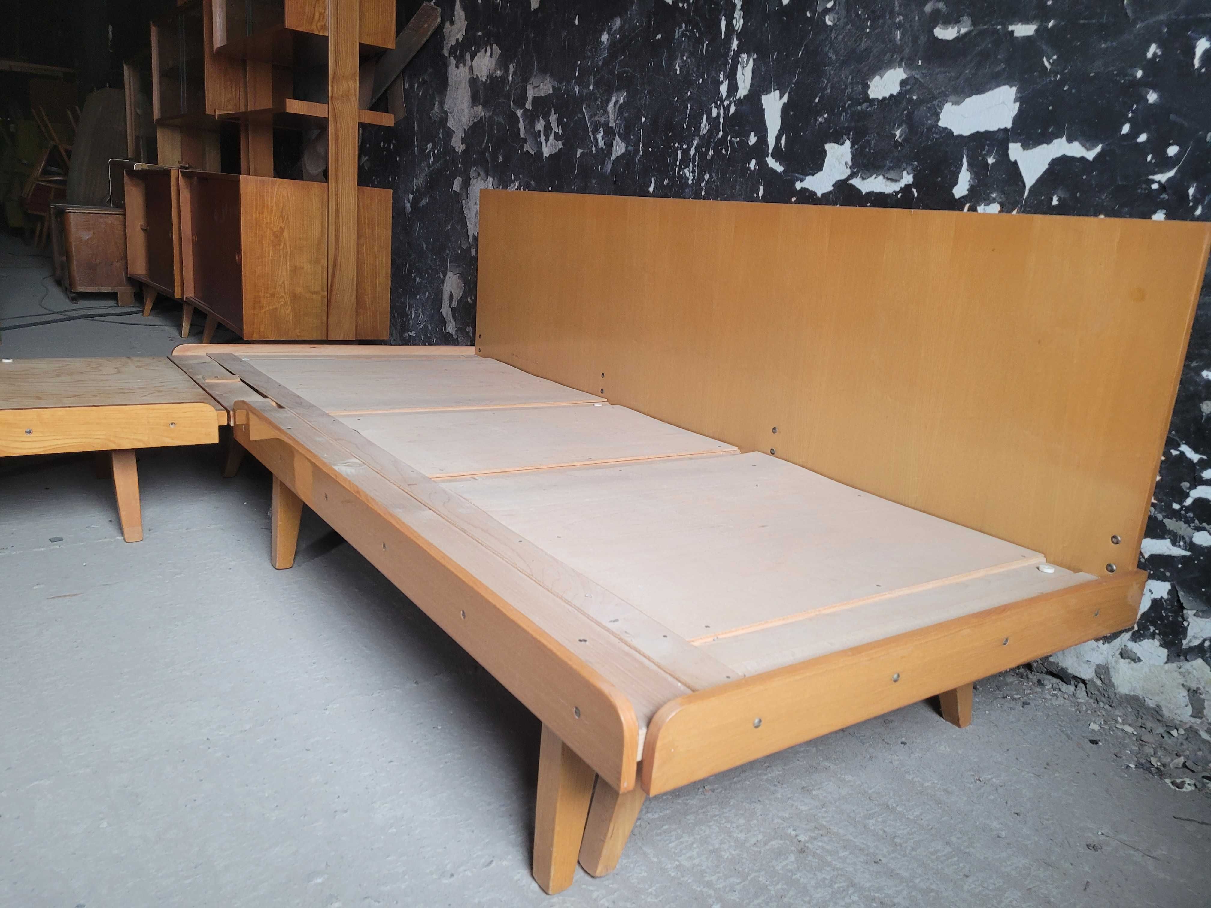 Sofa Tatra z podnóżkiem  narożnik rogówka Jirak vintage Czechosłowacja