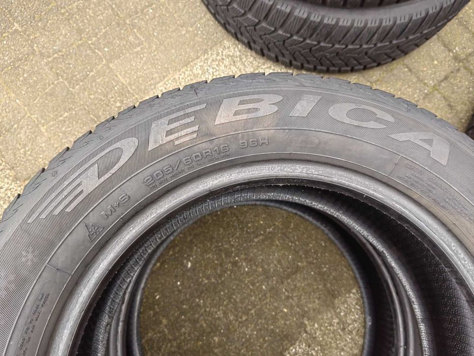 205/60R16 96H Dębica Frigo HP2 para zima 2022 PZ68 SP