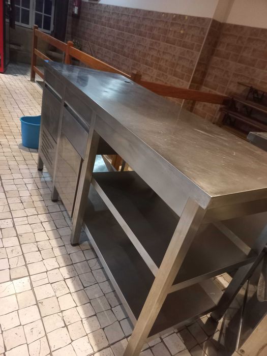 Bancada de inox (café)