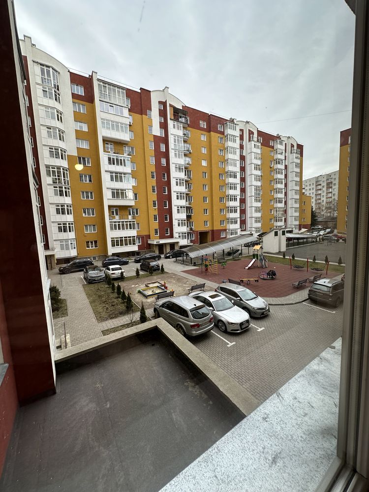 Продаж 2 кім. кв. По вул. Жасминова