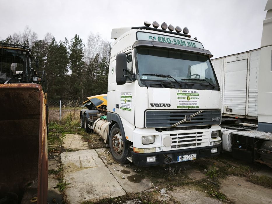 Volvo FH 12 hakowiec 3 osie